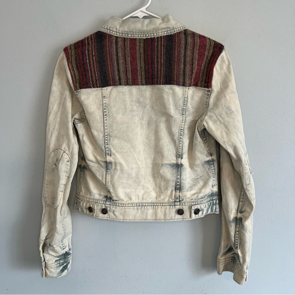 Free People Womens Baja Jean Jacket Trash White Wash Denim Sz 6 Distressed - Picture 11 of 16